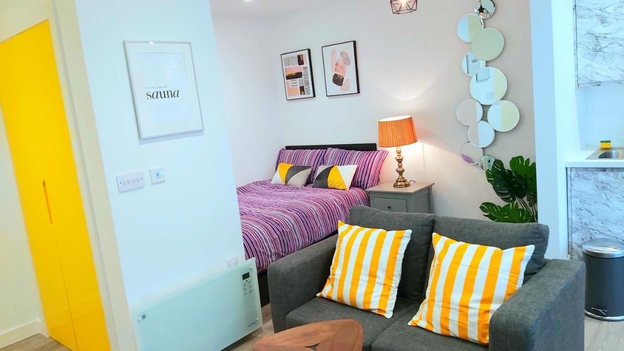 Lovely Studio Apartment Sheffield City Centre - Netflix, Wifi, Digital Tv Buitenkant foto