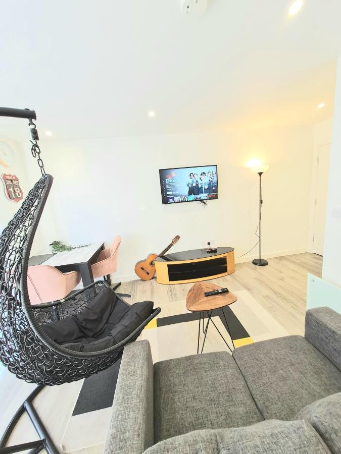 Lovely Studio Apartment Sheffield City Centre - Netflix, Wifi, Digital Tv Buitenkant foto